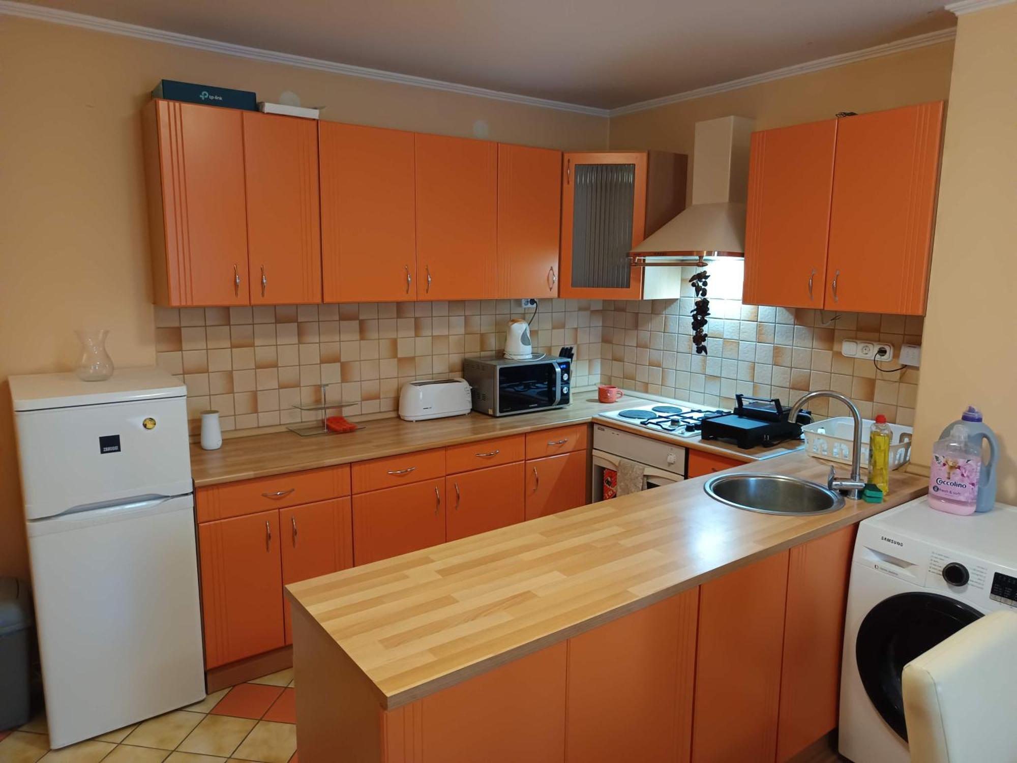 Nikolux Apartman ハイデゥソボスロー エクステリア 写真
